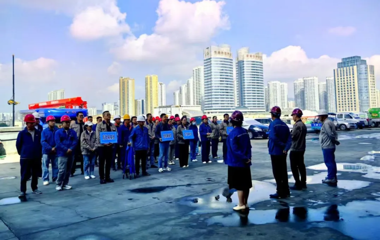 朝開公司與配送公司聯(lián)合開展專項(xiàng)滅火應(yīng)急演練