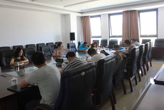 物產(chǎn)集團(tuán)黨委委員、副總經(jīng)理劉玲同志赴臨空開投公司黨支部講 &ldquo;兩學(xué)一做&rdquo;教育專題黨