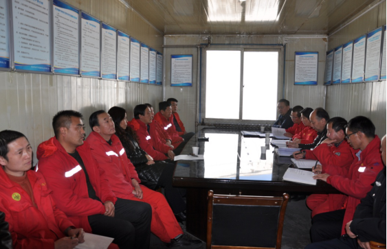 平安春節(jié)、安全先行